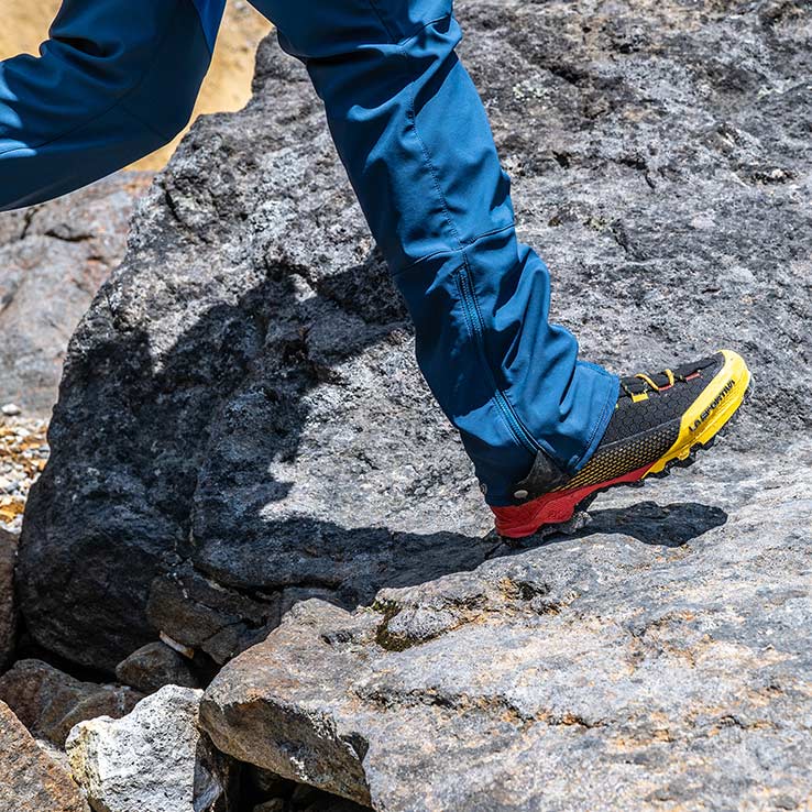 La sportiva スポルティバ エクイリビウム ST WOMENS GTX | nate