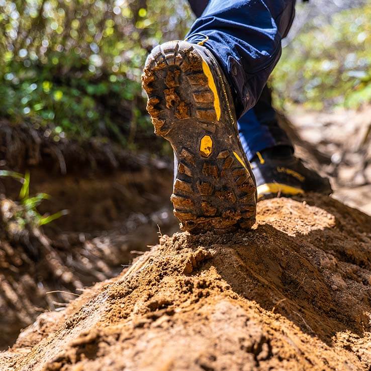 TX5シリーズ】登山、クライミング、トレイルランの技術が生んだHike系