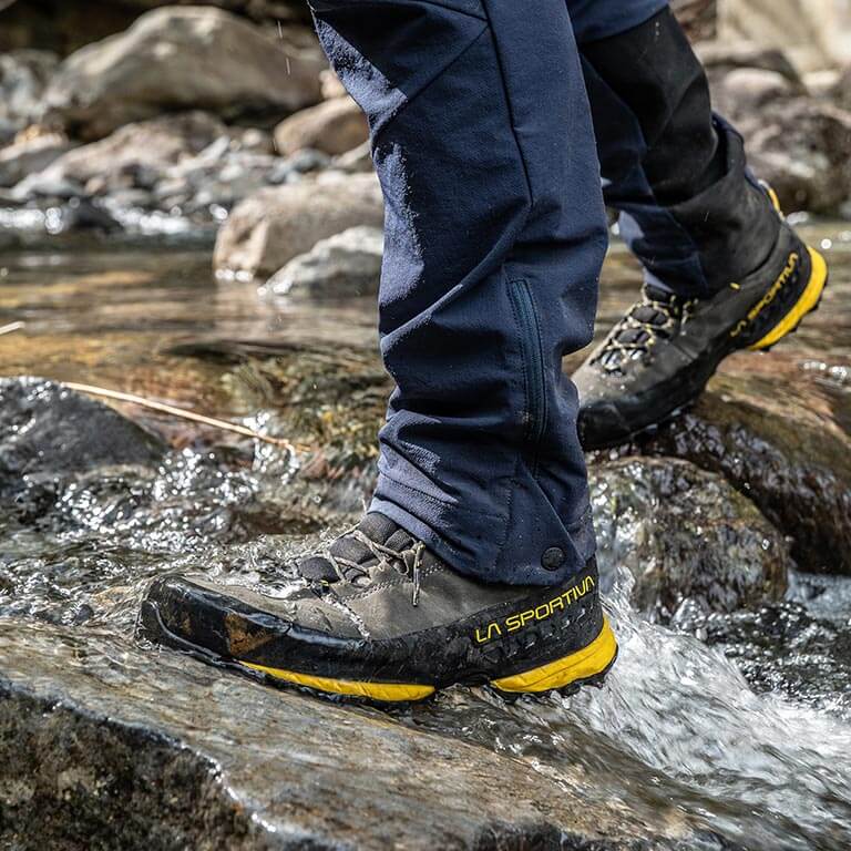 LA SPORTIVA スポルティバ TX5 GTX 登山靴 app.estratageo.com.br